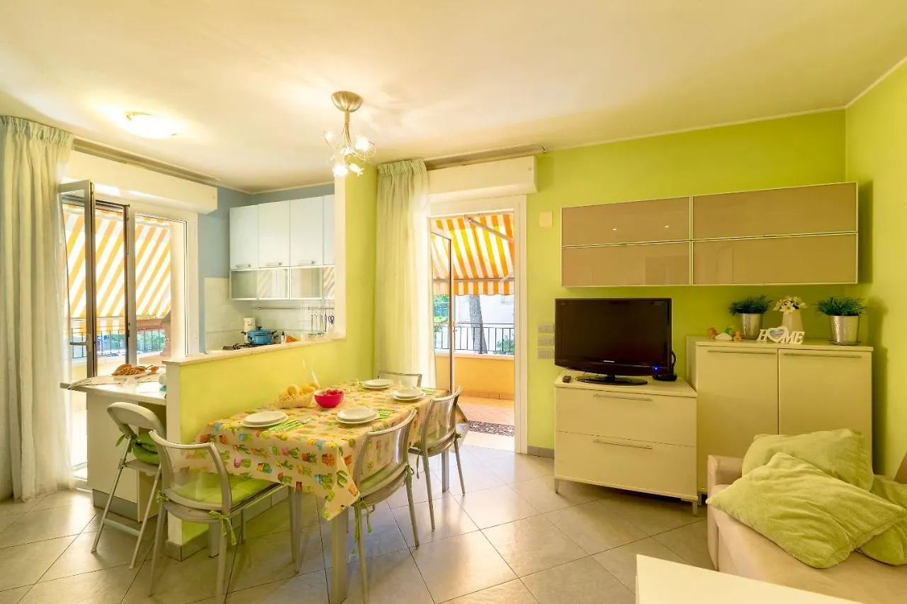 Appartamento In Centro Bianca Riccione Apartment